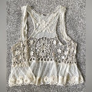 Poof brand. Detailed lacey over tank. Medium. Off white.